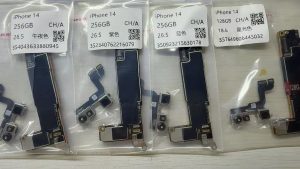 iPhone 14